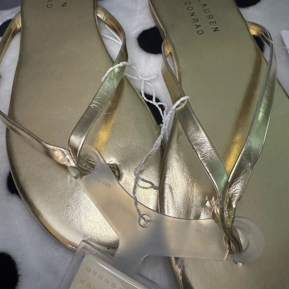 Lauren Conrad Gold Sandals - Picture 3 of 4